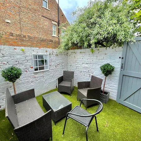 Cherry Tree House Holiday home York